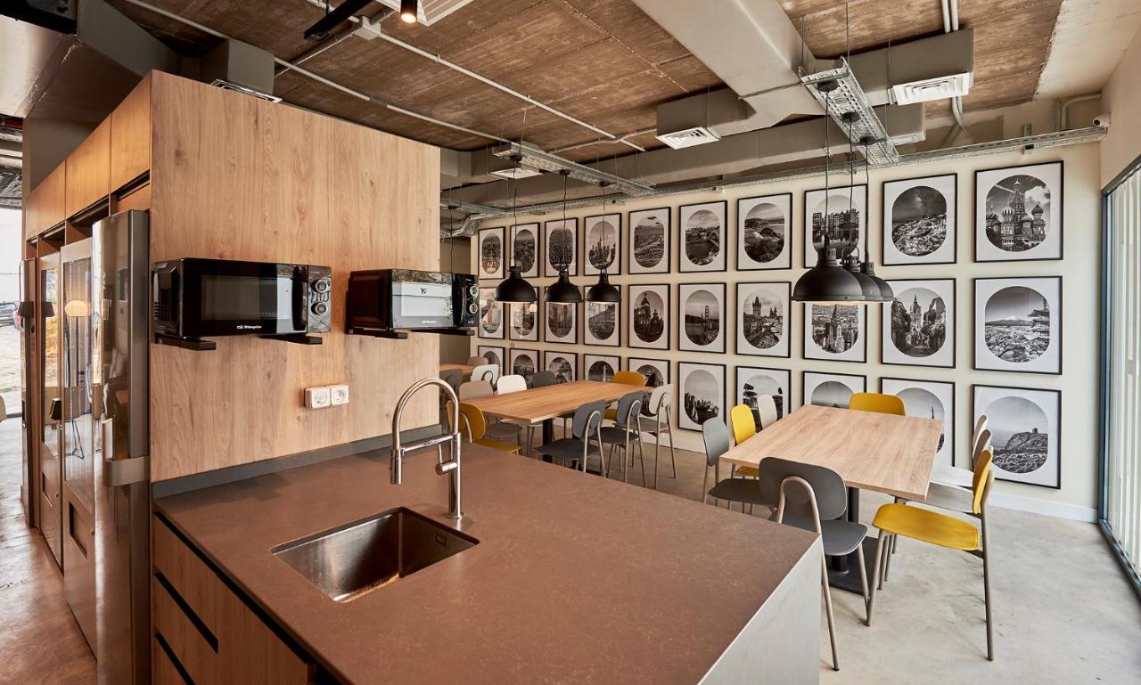 Hostelfly Madri Exterior foto